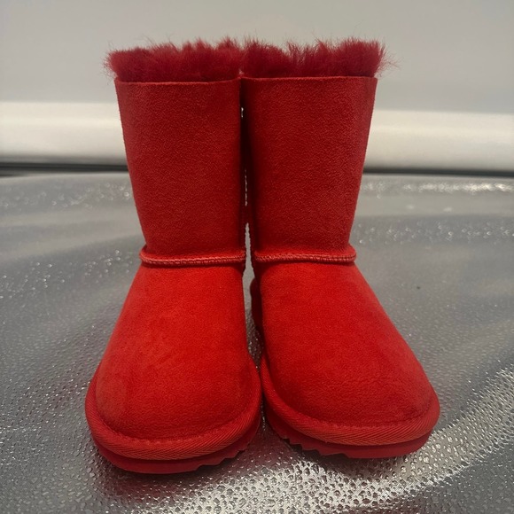 UGG Other - Ugg Girl’s Bailey Button II Boots in Red Size 12